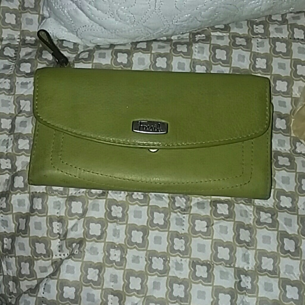 Fossil wallet